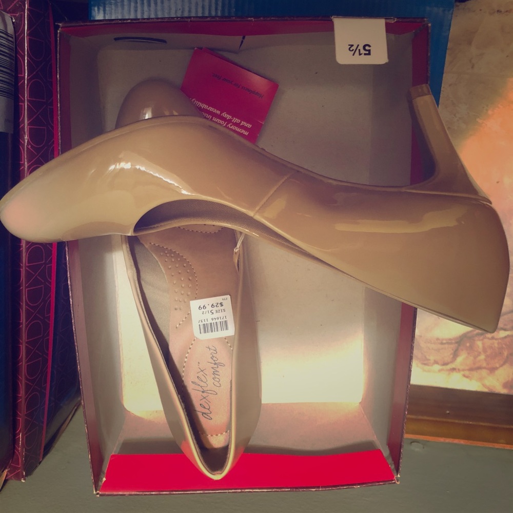 Dexflex Nude Patent Comfort Heels
